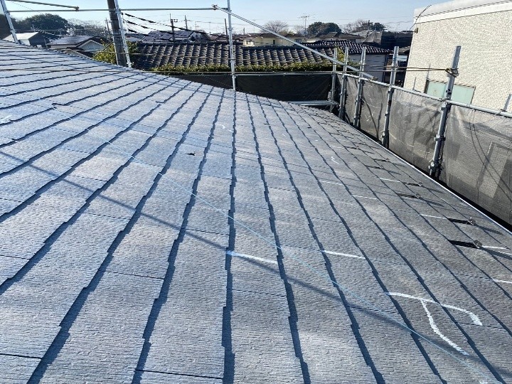 屋根の下塗り