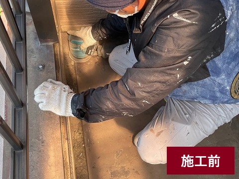 川越市でベランダ防水人笠木の塗装をしました。