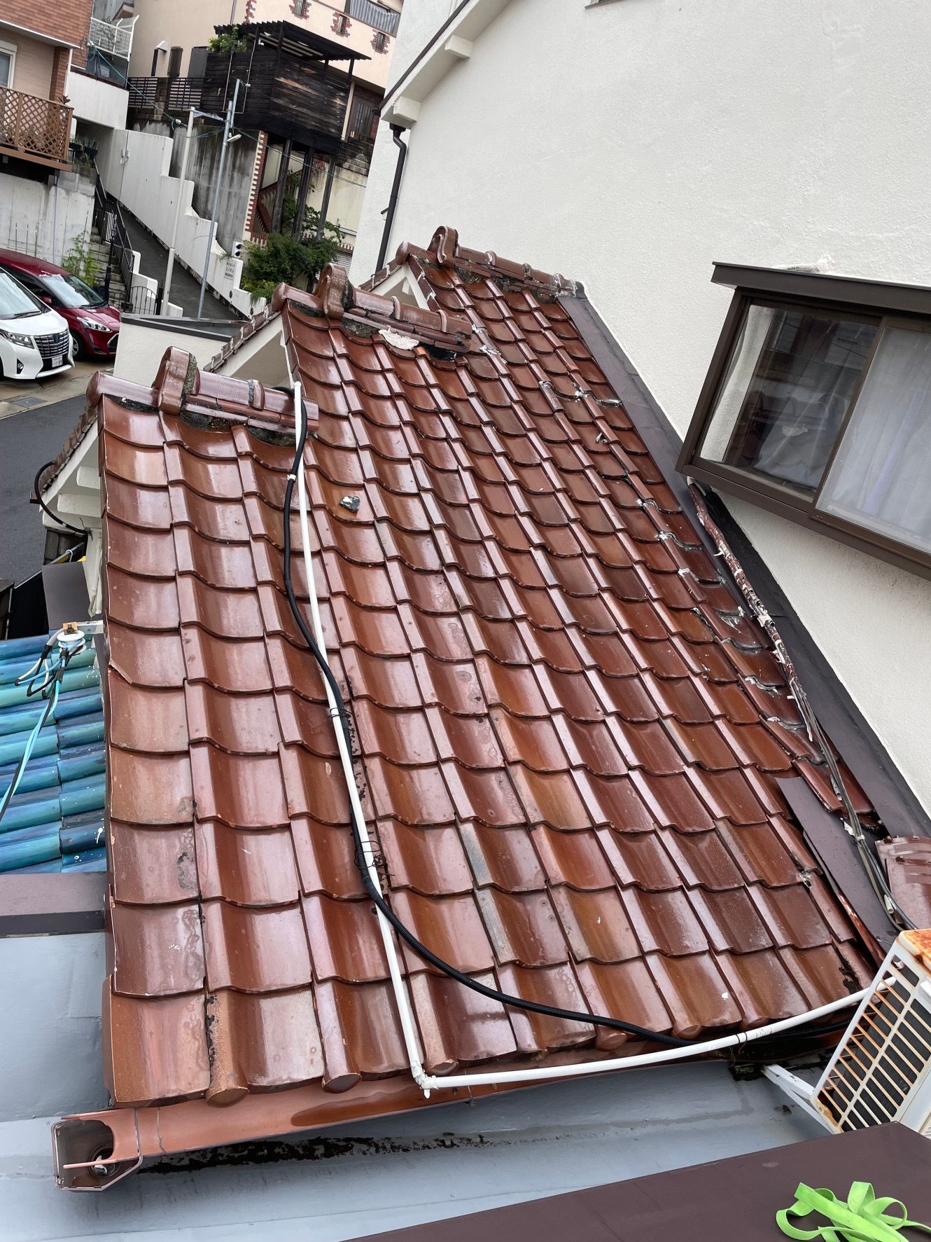 瓦屋根