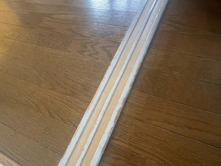 木部の塗装工事前のお住まい