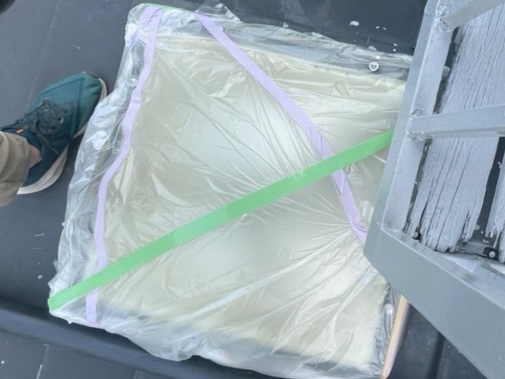 雨漏りしたアクリル製の天窓