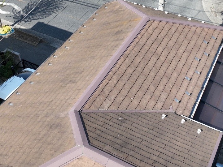 屋根カバー工事前のお住まい