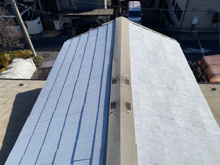 部分葺き替え工事後の屋根