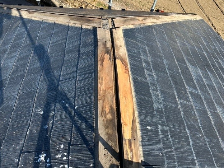 既存棟板金と貫板の撤去