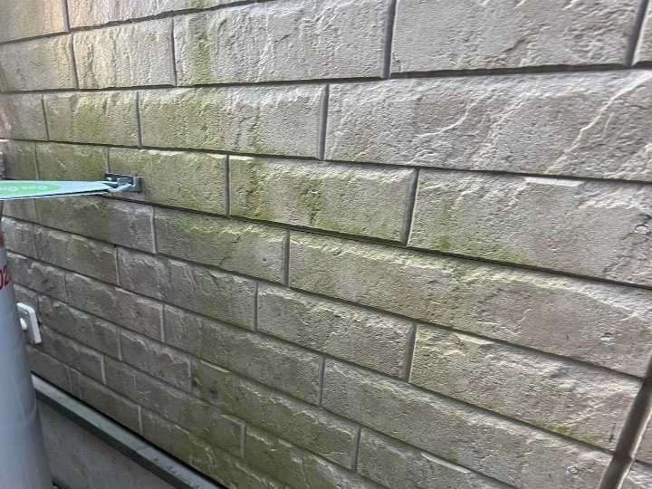 外壁の汚れと防水低下