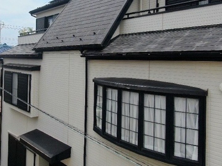 屋根外壁塗装工事前のお住まい