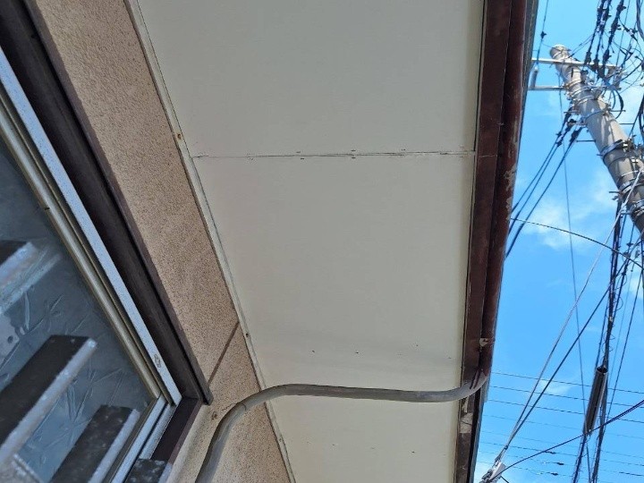 重ね張り後の軒天